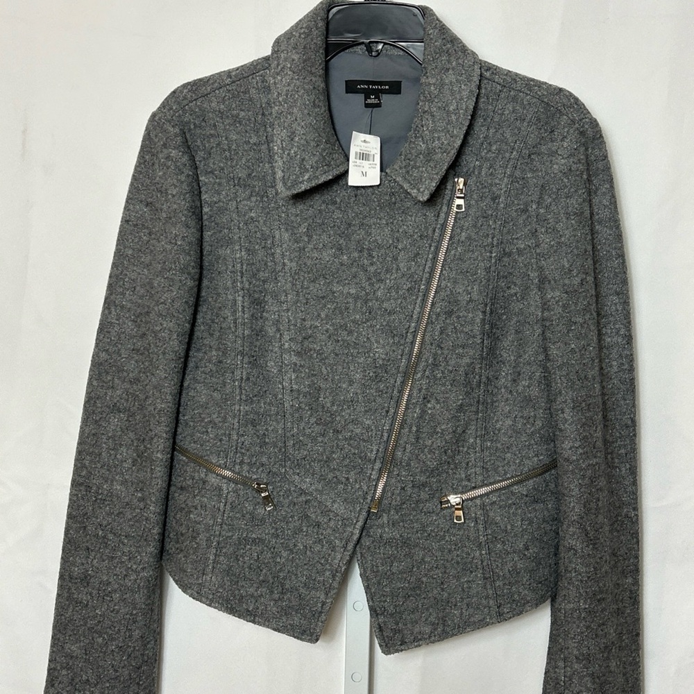 NWT Ann Taylor Gray Front Zip Wool Blend Coat Crop Style Jacket